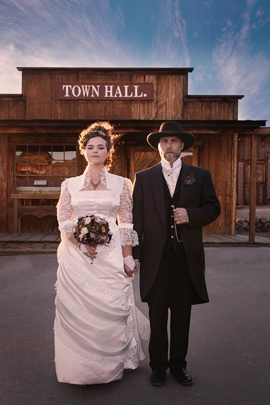 Carly and Jeff | Calico ghost town wedding photography